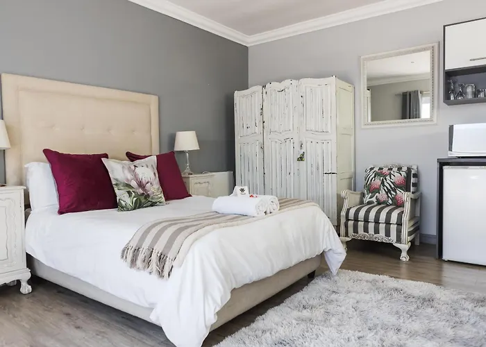 Namaste Spacious Studio Apartment