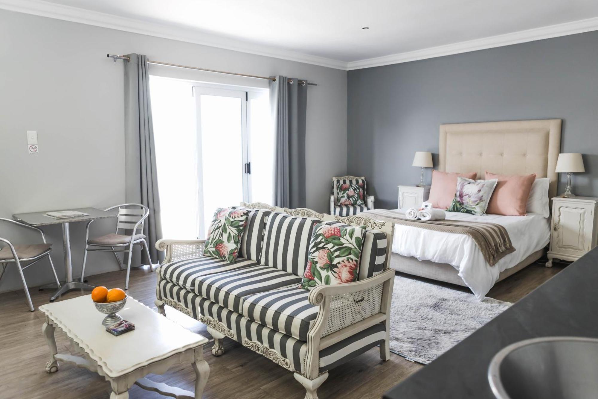 Namaste Spacious Apartment *