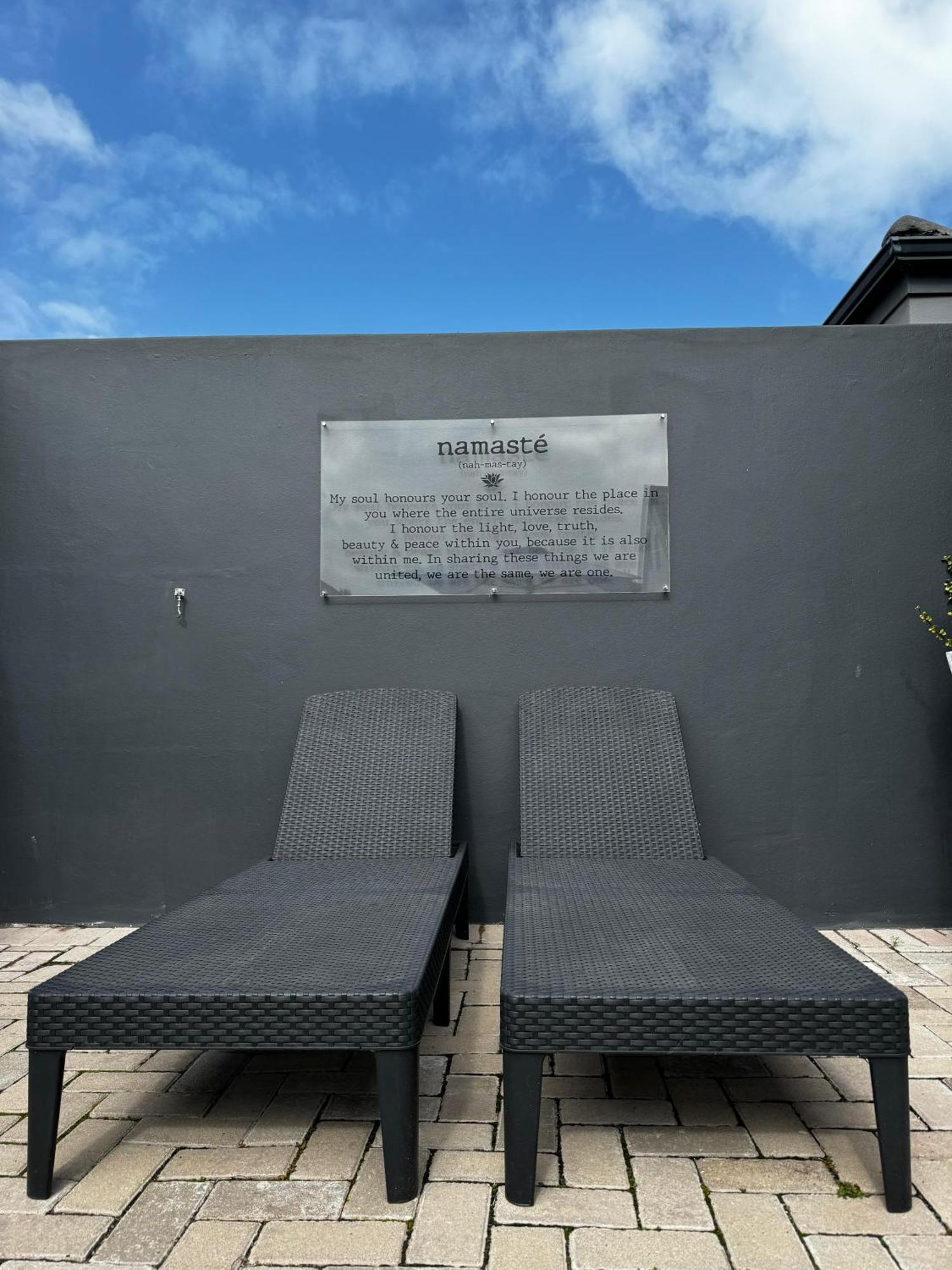 Namaste Spacious Apartment *